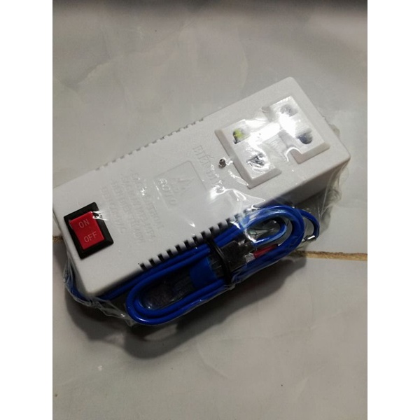 Biến điện mini giá rẻ 12v DC ra 220v DC