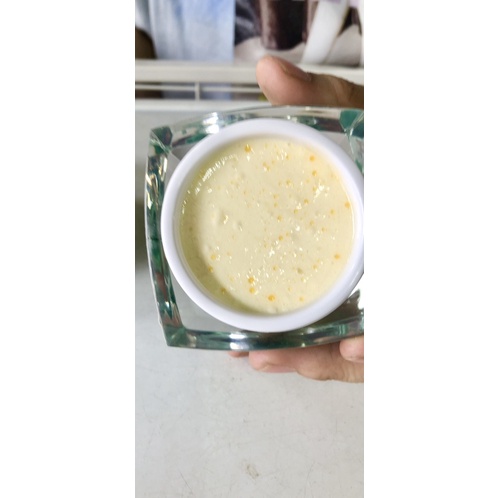KEM SÂM VUÔNG XANH DƯỠNG TRẮNG DA CHỐNG 9 DẤU HIỆU LÃO HOÁ 80GR