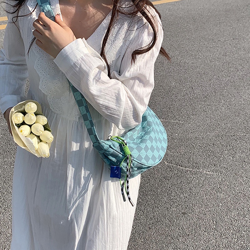 Túi đeo chéo ngực IELGY màu sắc tương phản thời trang dành cho nữ