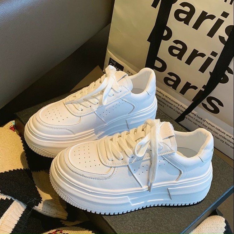 Giày thể thao màu trắng, Sneaker đế cao tone dáng - PinkOri