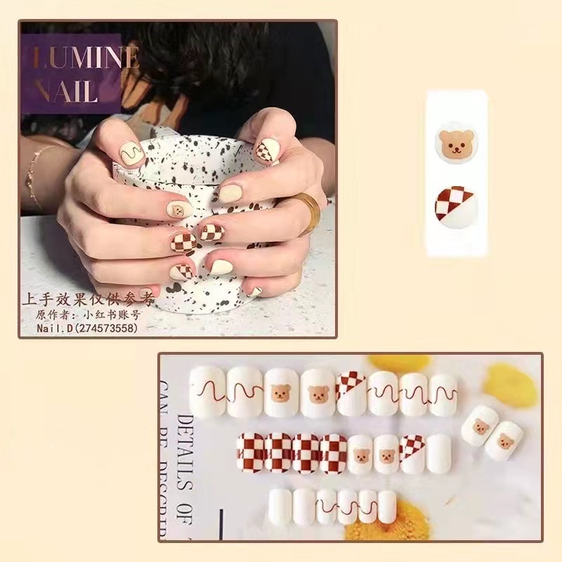 Set 24 Miếng Dán Trang Trí Móng Tay Thời Trang