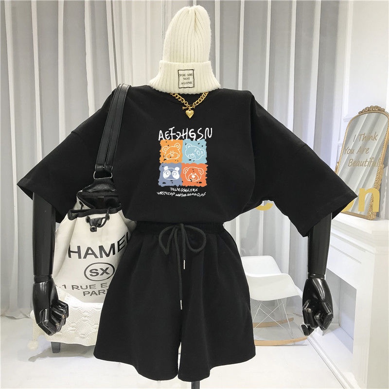 Bộ Đồ Thể Thao Phong Cách Preppy 185247 Set Áo Thun Ngắn Tay In Hình + Quần Short Rộng Thời Trang Cho Nữ