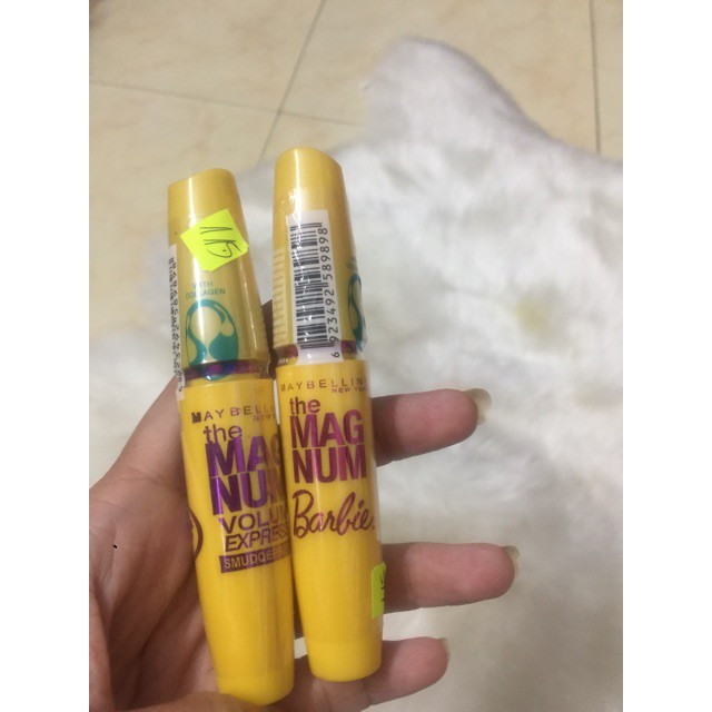 Mascara cho làn mi cong vuốt