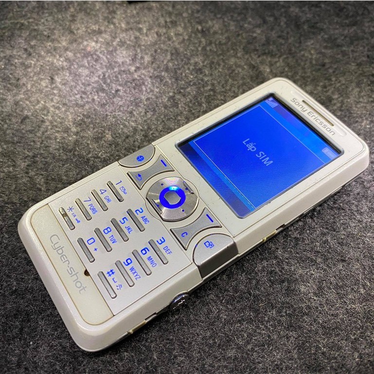 Điện thoại Sony Ericsson K550i