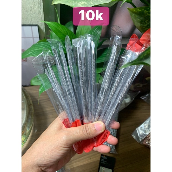 Cây xủi đẩy da nạo gel thép không gỉ