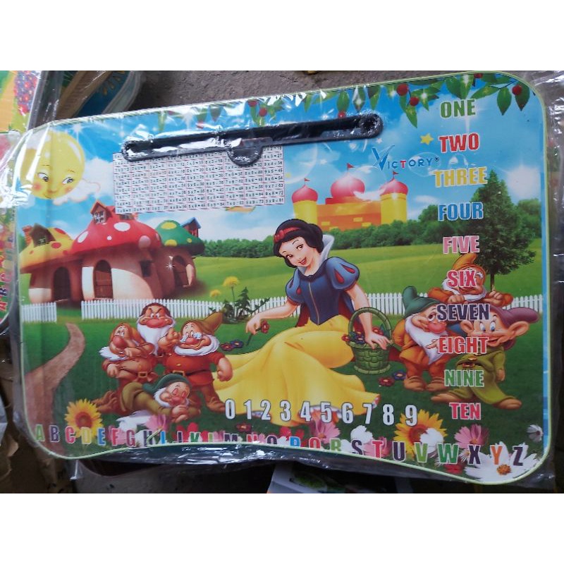 [CHỌN MÀU NGẪU NHIÊN] Bàn Học Gấp Gọn Có Khe Để Ipad Thông Minh Tiện Lợi | BigBuy360 - bigbuy360.vn