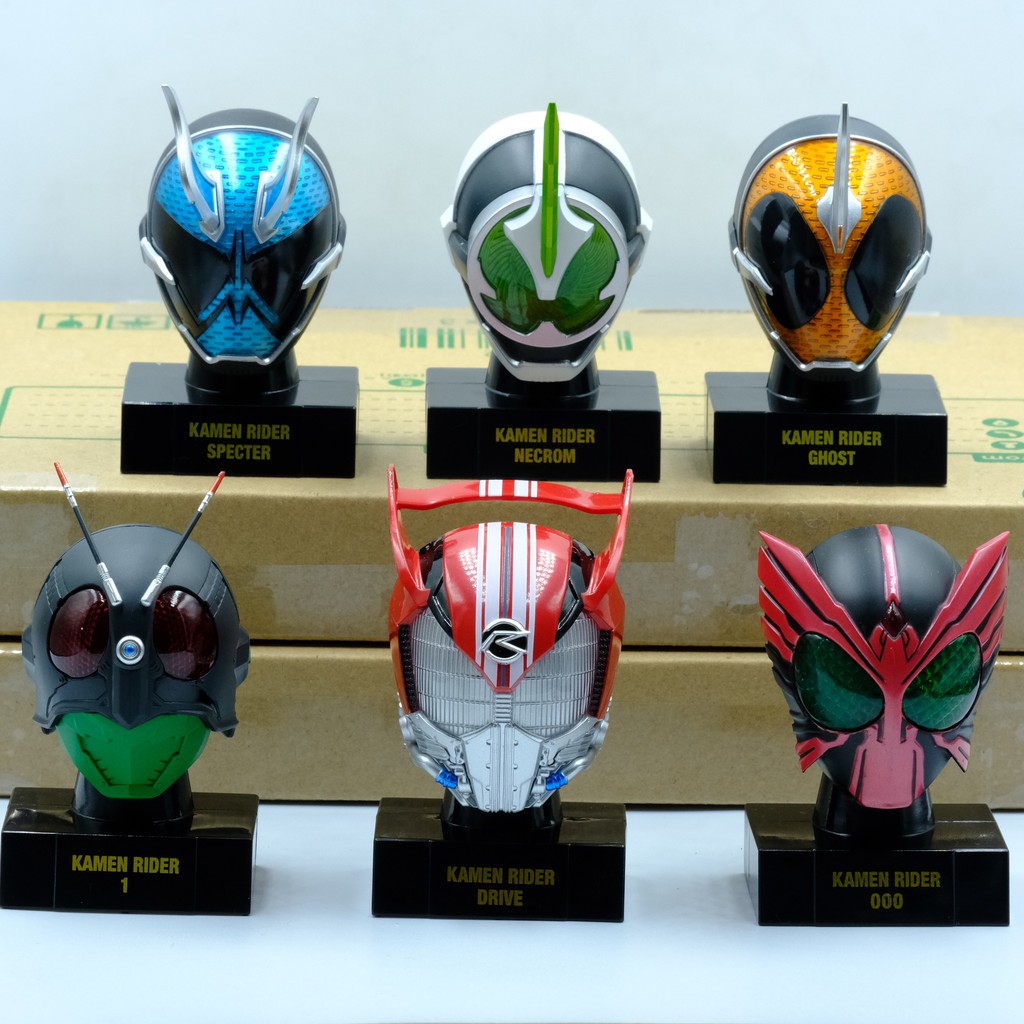 Mô hình Đầu của Kamen Rider Head Tỷ lệ 1/4 Chính Hãng Bandai RMC Kamen Rider Build Ex-aid Gaim. Có ảnh thật, cực đẹp.