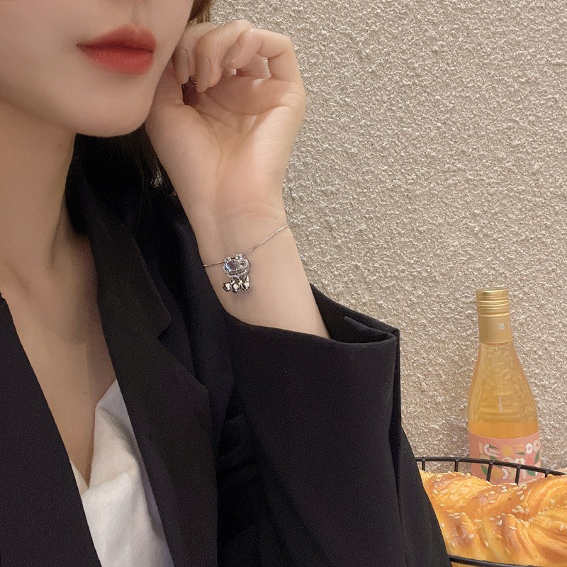 Vòng Tay Thép Titan Đính Chuông Phong Cách Trung Hoa F307