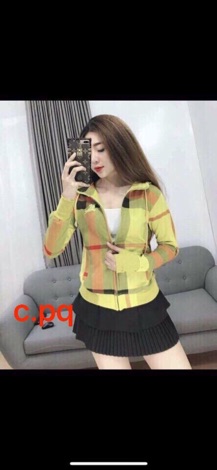 Áo khoác da cá burbery đang rất hot