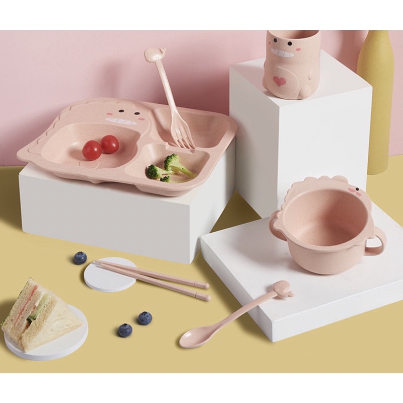 Khay cơm cho bé tập hình khủng long thu hút bé ăn dặm kèm cốc thìa