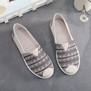 Giày Vải Canvas Đế Mềm Không Trượt Thoải Mái Hợp Xu Hướng Thời Trang Phong Cách Bắc Kinh Cổ Điển Cho Nữ