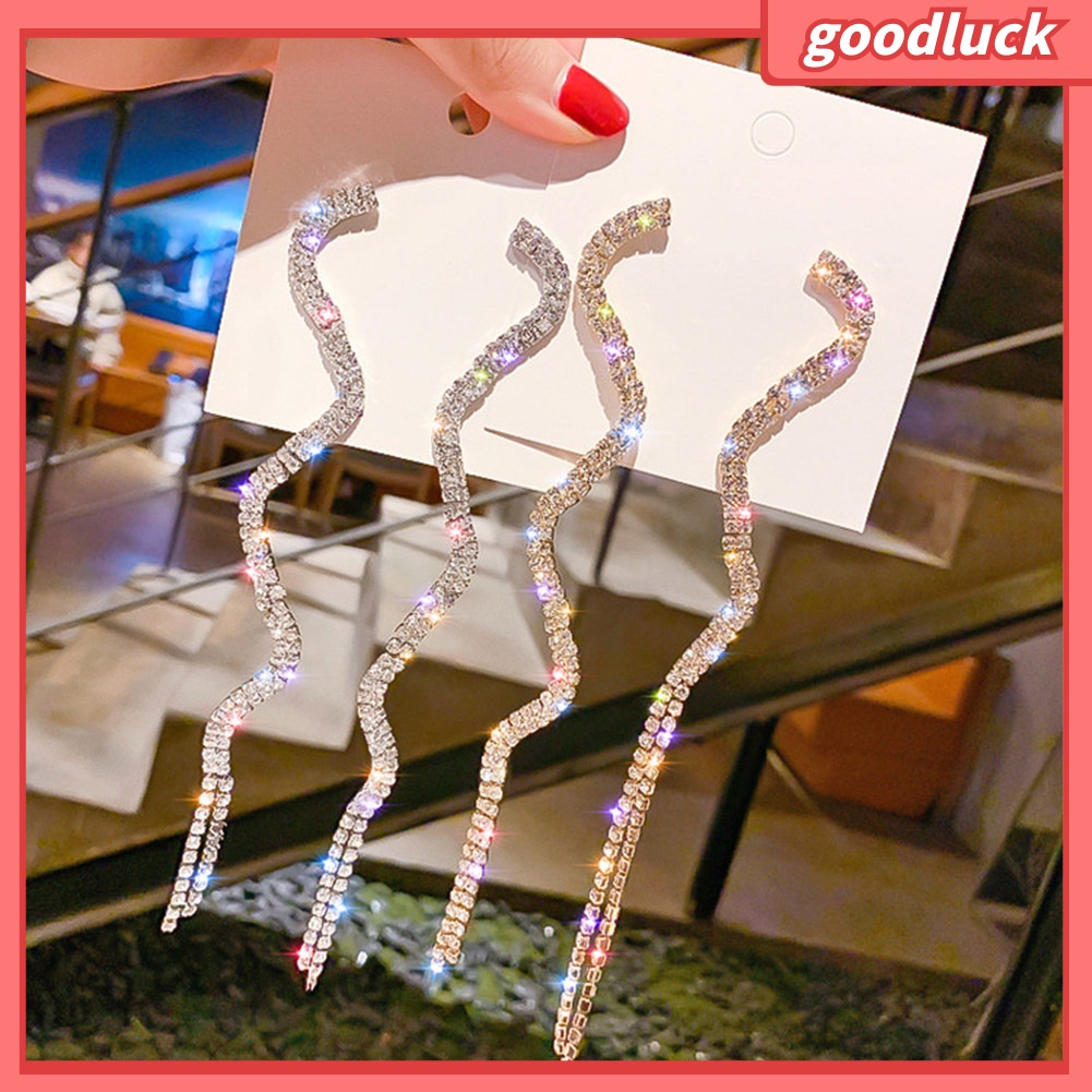 Đôi bông tai dây siêu dài đính đá chiếu và hạt ngọc trai giả dành cho nữ