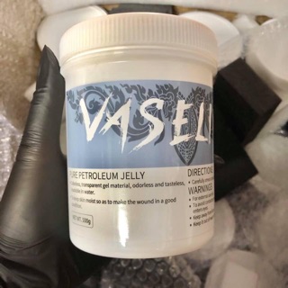 Vaseline xăm hình