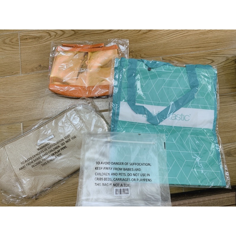 Túi/ Bag đựng mỹ phẩm auth các hãng