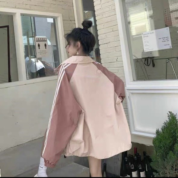 Áo khoác dù 2 lớp cổ cao phối sọc tay có túi nhỏ ở trong tiện lợi form rộng thoải mái thiết kế trẻ trung