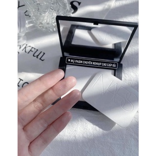 Phấn phủ nén Nars Light Reflecting Setting Powder Pressed Translucent Crystal