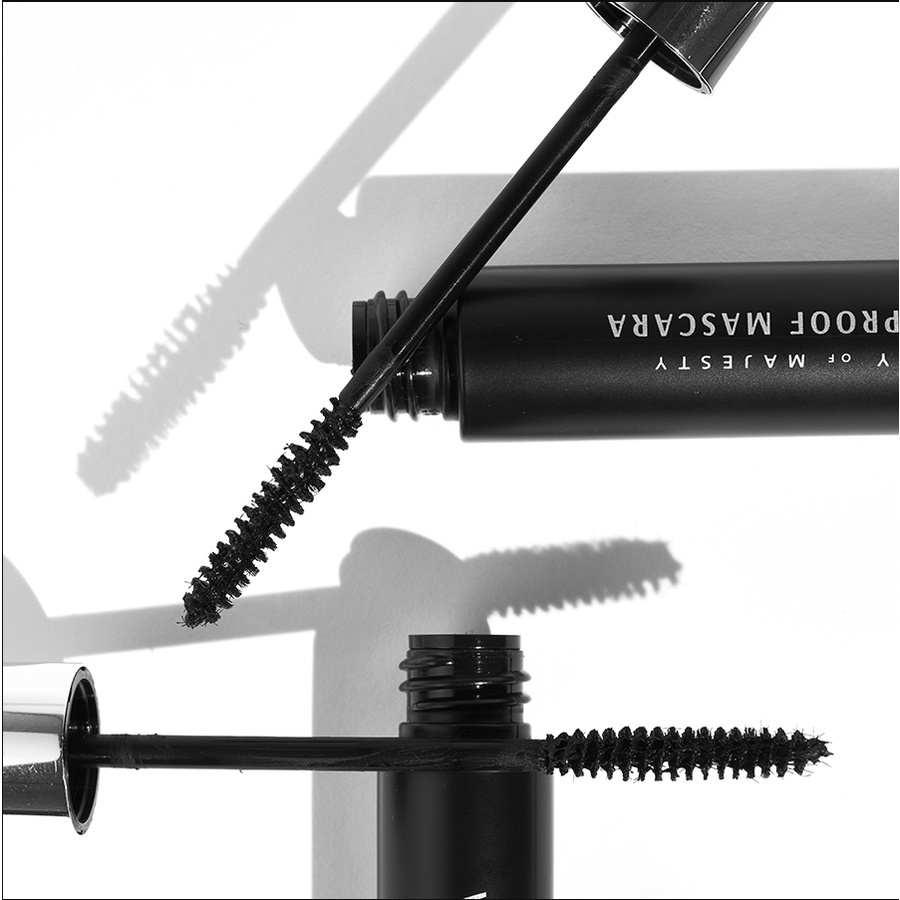 Mascara Làm Dài Và Cong Mi Bom Wonderproof Mascara Long &amp; Curl