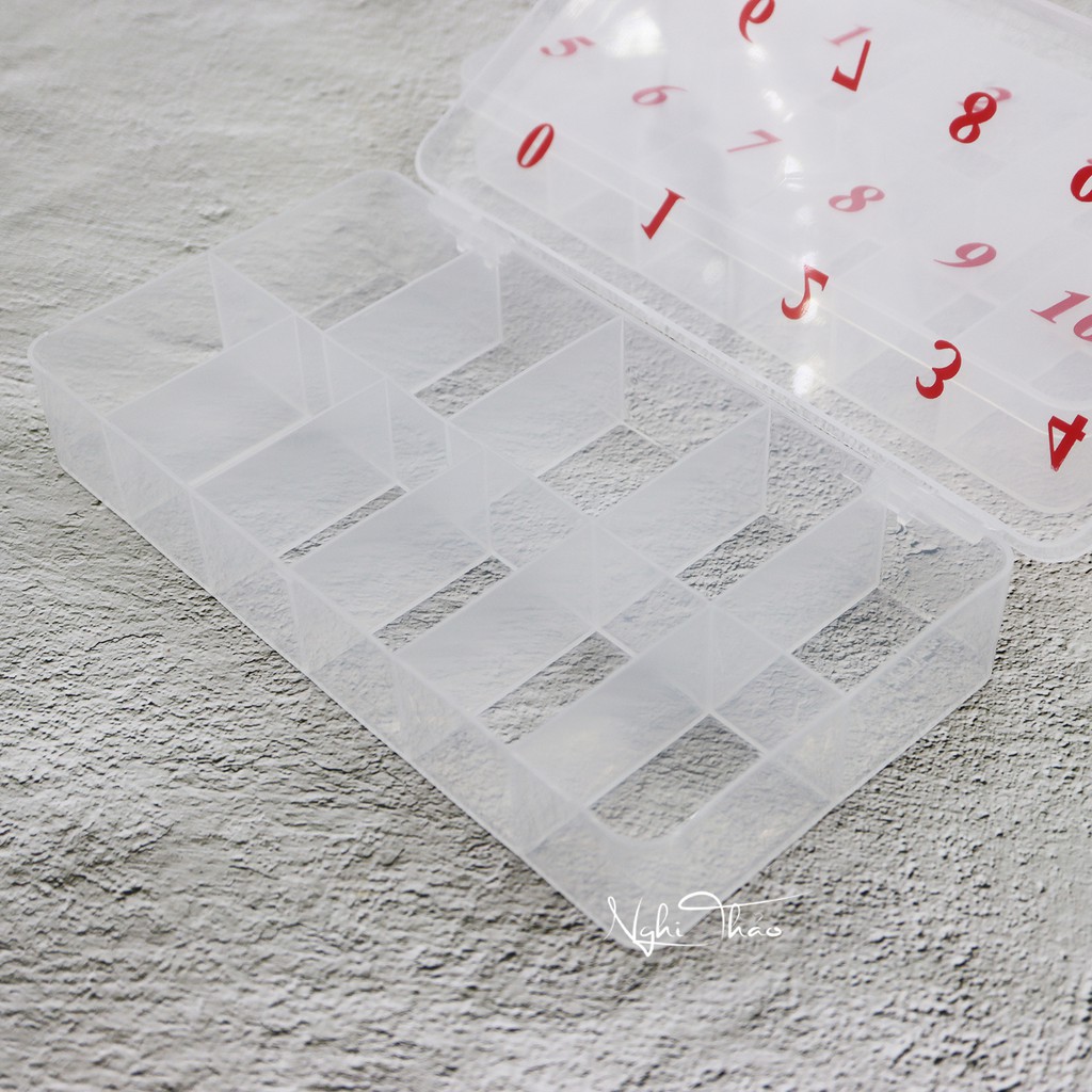 Hộp đựng móng giả nail