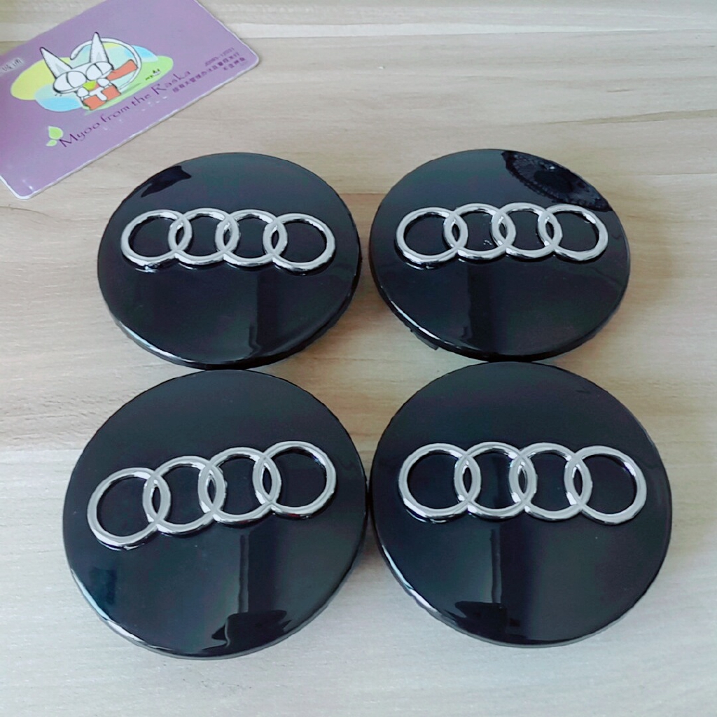 Nắp Logo 68mm Gắn Trục Bánh Xe Hơi Audi A4 Q5 Đen