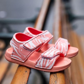 Giày sandal hồng cam bé gái