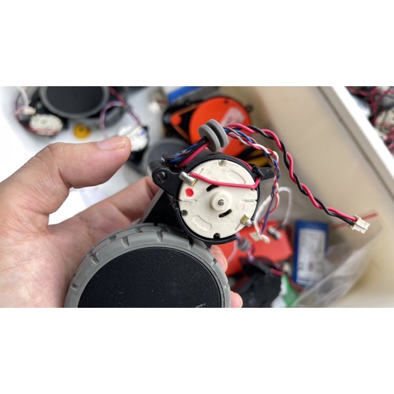 Bánh xe robot hút bụi Ecovacs T5,OZMO 950,OZMO 920