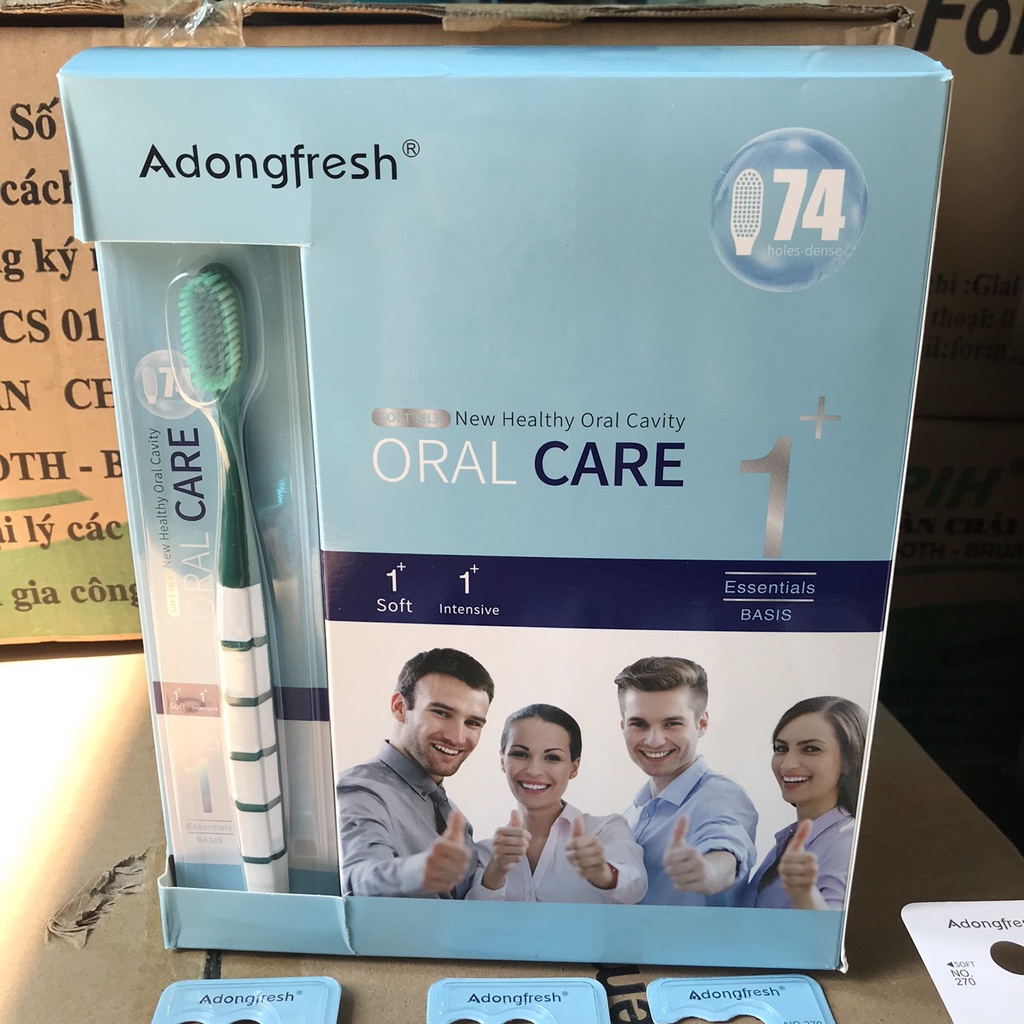 [FREESHIP] Bàn chải đánh răng - mã 270 [Sỉ 1 hộp gồm 30 chiếc] và có 4 mầu như hình - lông bàn chải mềm - mẫu mã đẹp