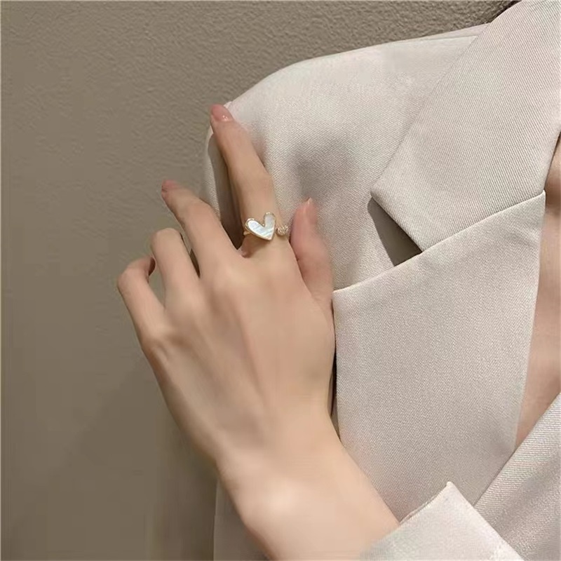 Nhẫn Hở Hình Trái Tim Phong Cách Cổ Điển Sang Trọng Thời Trang Cho Nữ