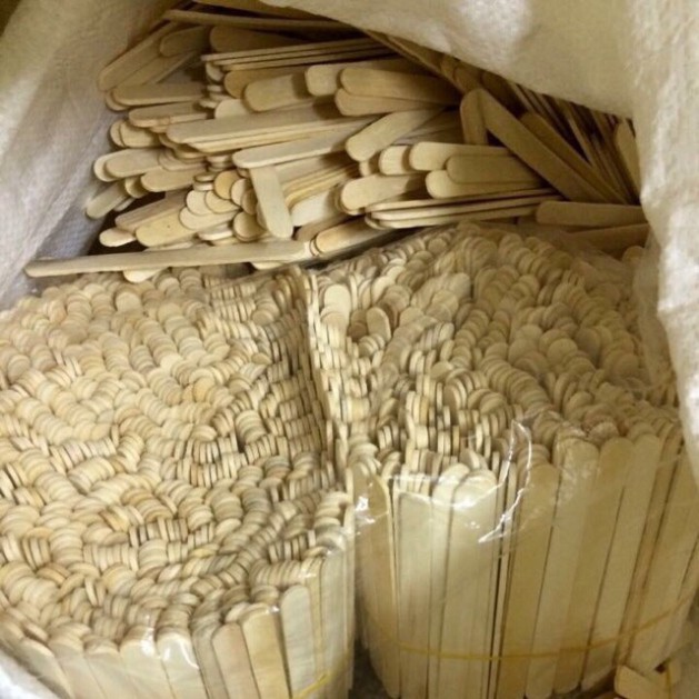 (RN477)Que kem gỗ que làm nhà gỗ đè lưỡi (gói 100g)(subii)