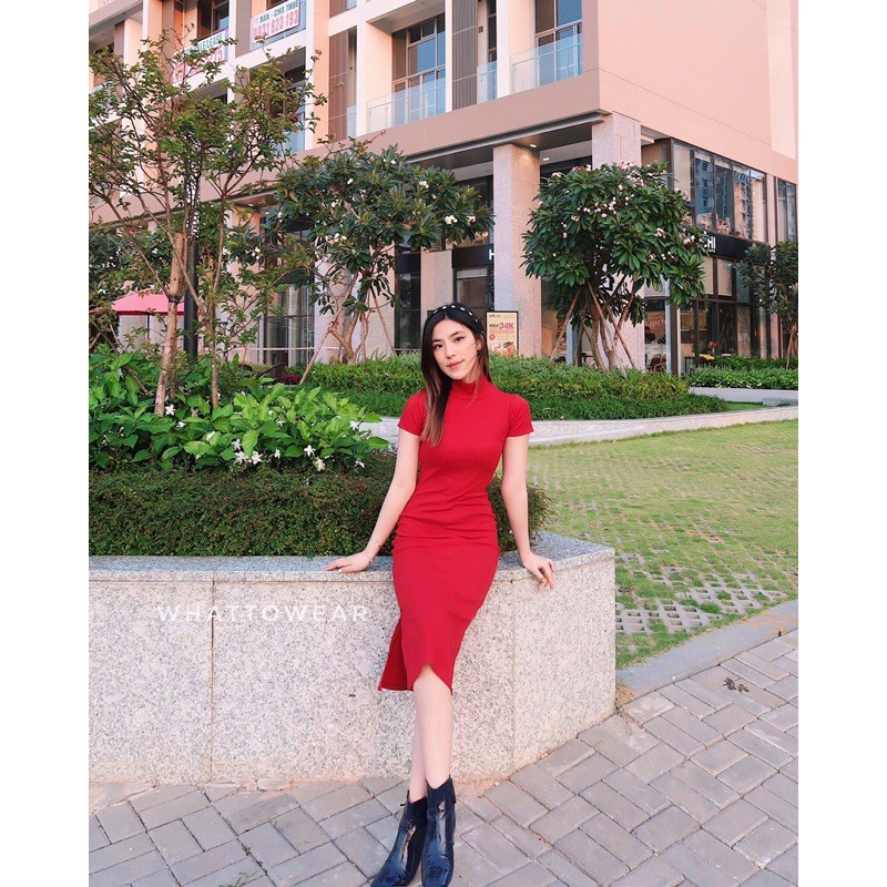 [Mã SKAMSALEP6 giảm 10% tối đa 100K đơn 150K] Đầm body cổ trụ tay ngắn by whattowear | BigBuy360 - bigbuy360.vn