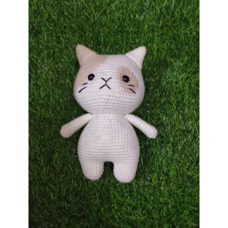 Thú bông móc len mèo đốm