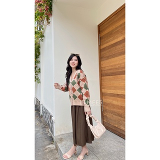 Lamees V-45 Áo len quả trám