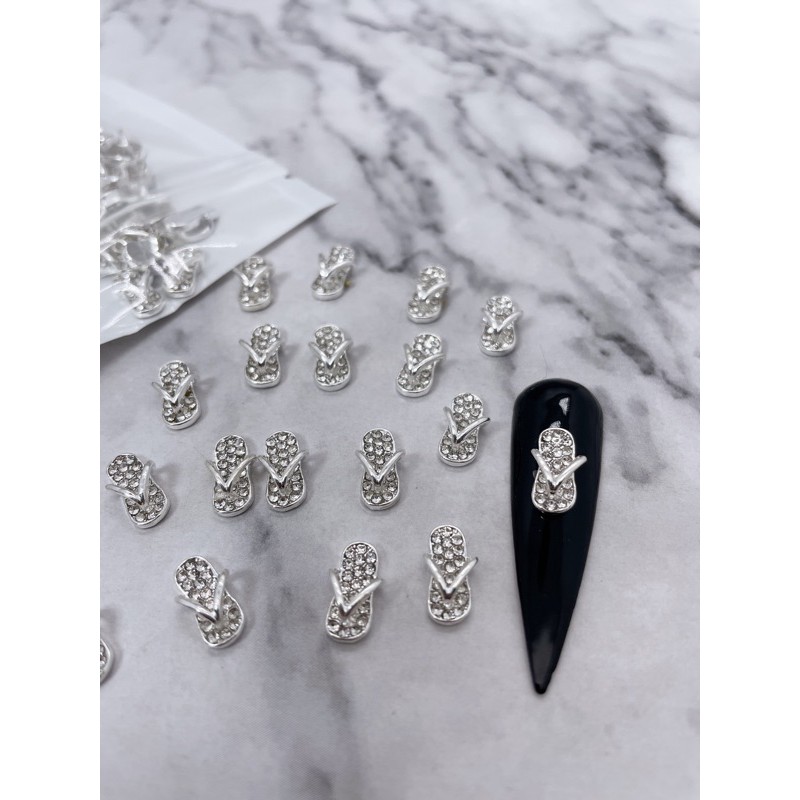charm nail dép tông trang trí nail làm đẹp