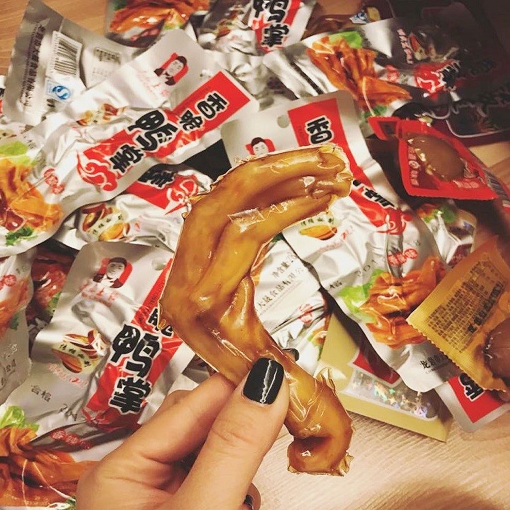 Chân vịt cay Dacheng 32g thơm ngon giòn dai đồ ăn vặt Hà My