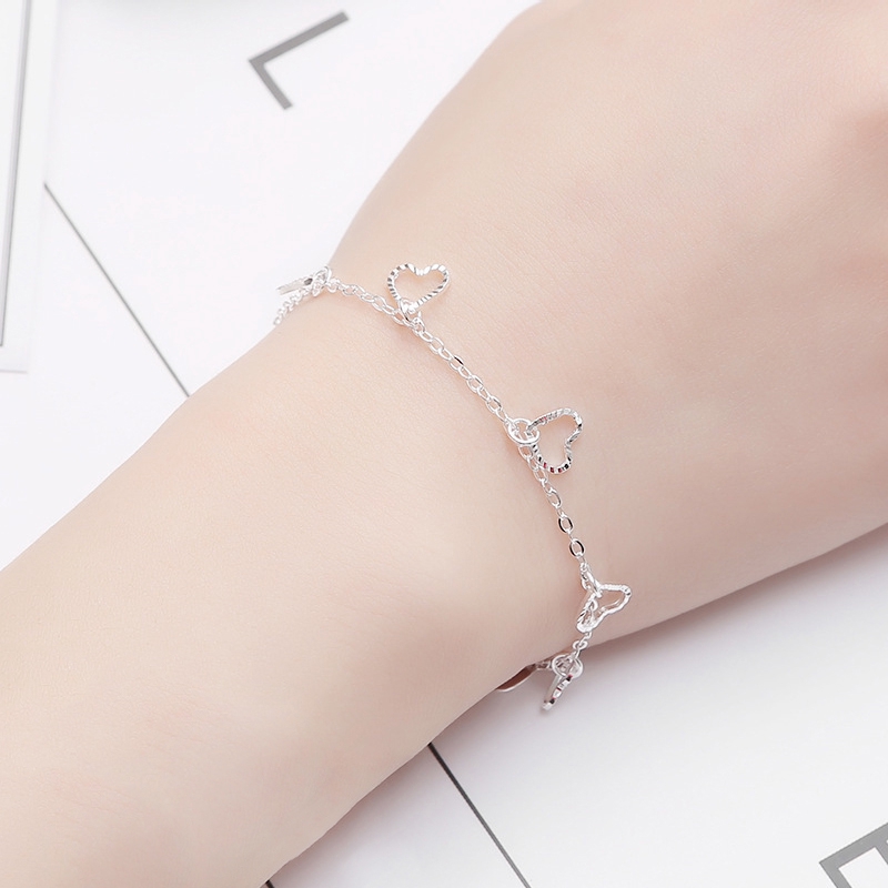 Vòng Tay Bạc Dạng Chuỗi Hạt Trái Tim Tua Rua Thời Trang Cho Nữ