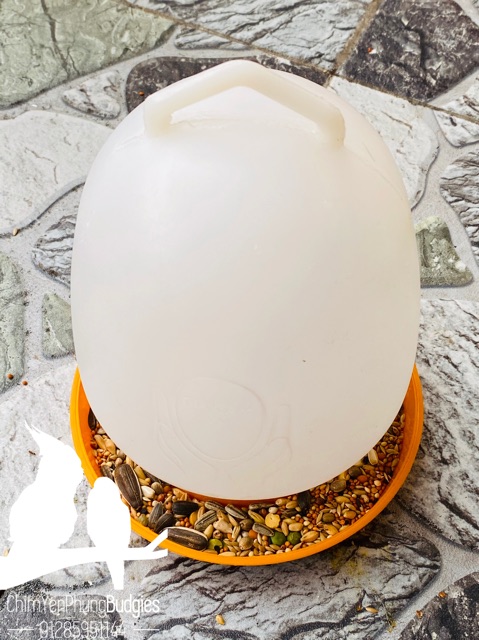 Bình nhựa chứa thức ăn cho Gia Cầm • Gia Súc.