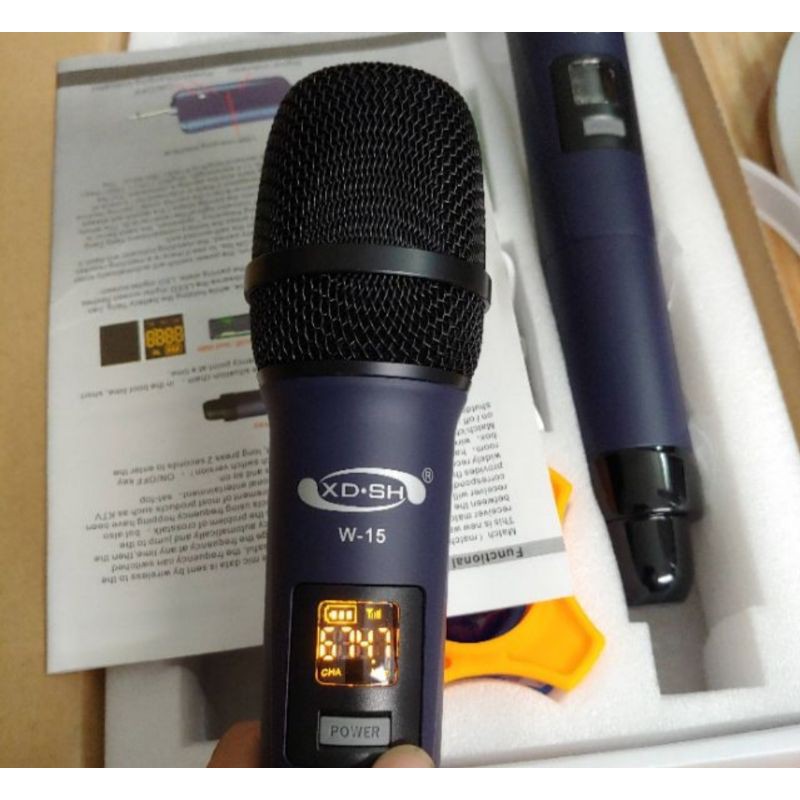 Micro mic loa kẹo kéo không dây loại tốt vỏ nhôm xịn chất âm hay sóng xa