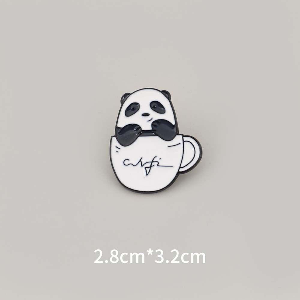 QQMALL Huy Hiệu Cài Áo Hình Ba Lô Gấu Trúc Cổ Điển Sáng Tạo