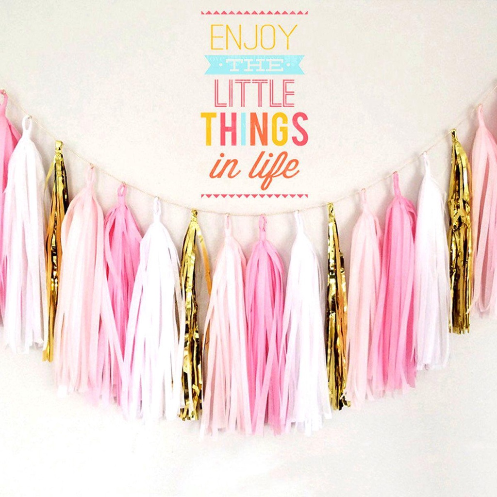 Vòng Hoa Tua Rua Màu Ngà Treo Tường Trang Trí DIY