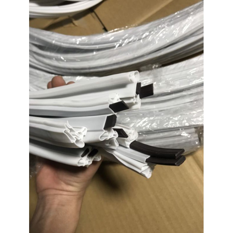 Roăng Tủ Lạnh Kiểu Gài 1m8_2m Kèm Nam Châm Gắn Sẵn