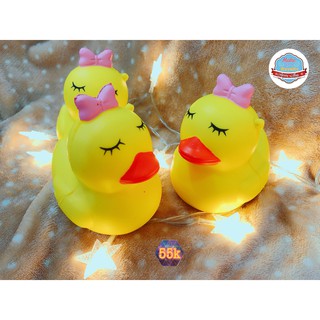 SQUISHY VỊT NƠ HỒNG