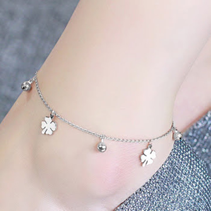 Lắc chân titan cỏ 4 lá cực xinh LC14
