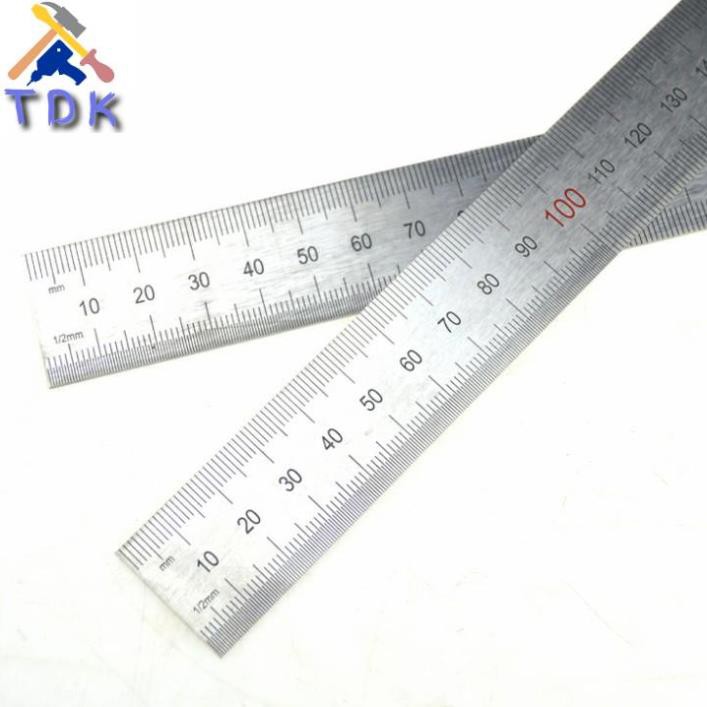 Thước kẻ 60cm C-Mart D0019-600, thước lá thép không gỉ