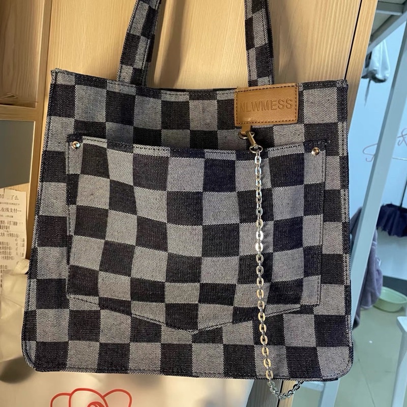 Túi tote hoạ tiết