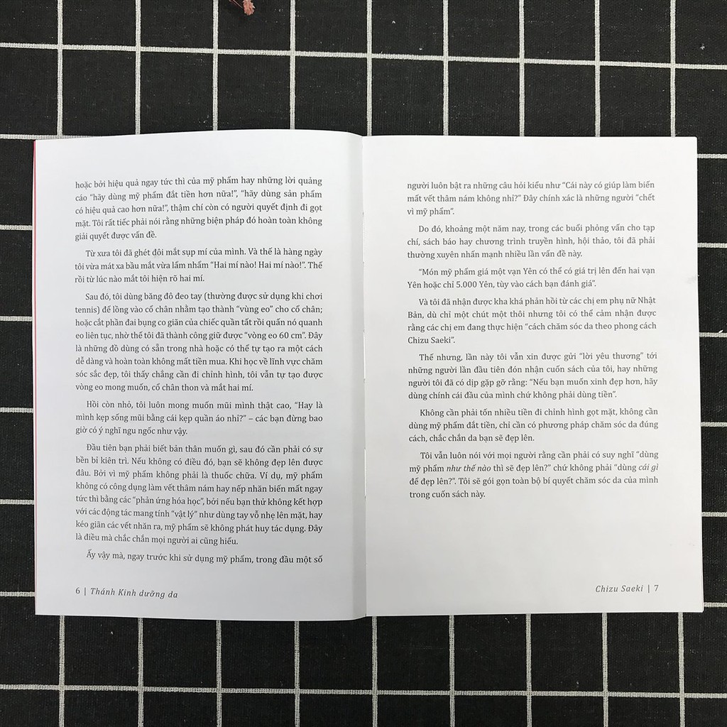 Sách Thánh Kinh Dưỡng Da - Bí quyết sở hữu một làn da đẹp nhất dù ở bất kỳ độ tuổi nào Chizu Saeki - Thanh Hà Books HCM | BigBuy360 - bigbuy360.vn