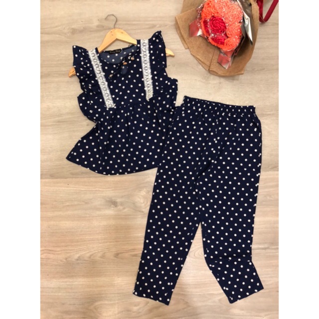 Set bộ mặc nhà