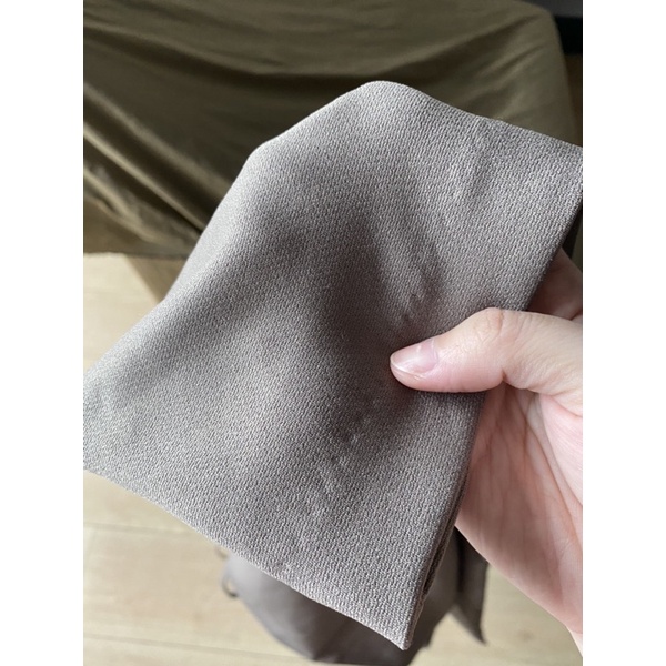 Chân váy tà đắp chéo