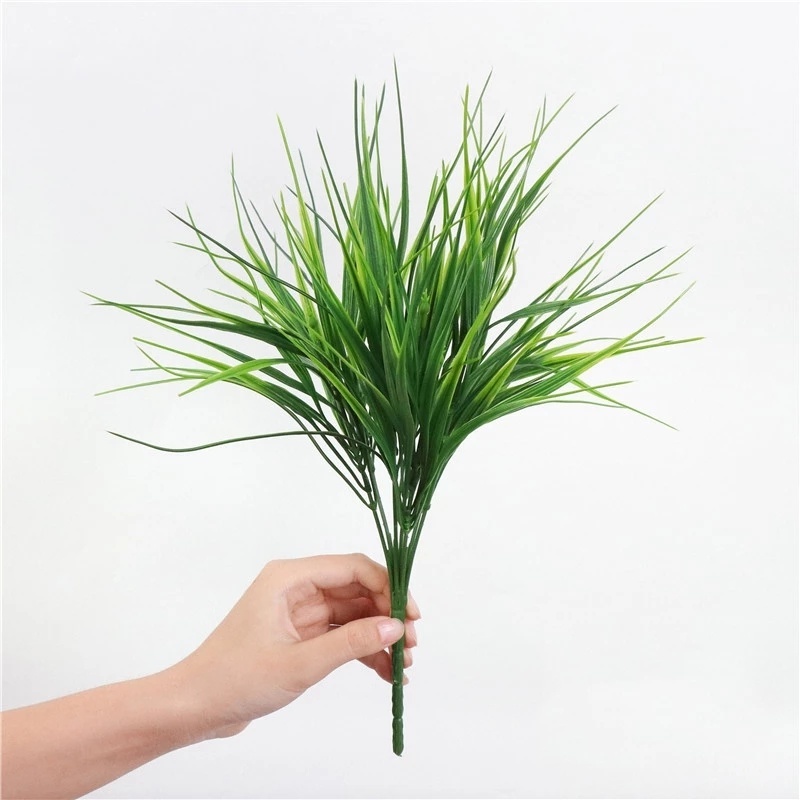 Cây giả trang trí đẹp mắt đa dụng