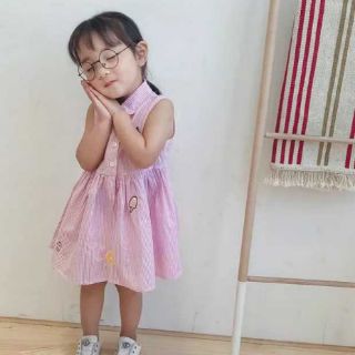 Váy sơ mi thêu hoa quả