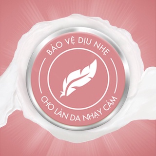 Vệ sinh phụ nữ Lactacyd pro sensitive 250ml