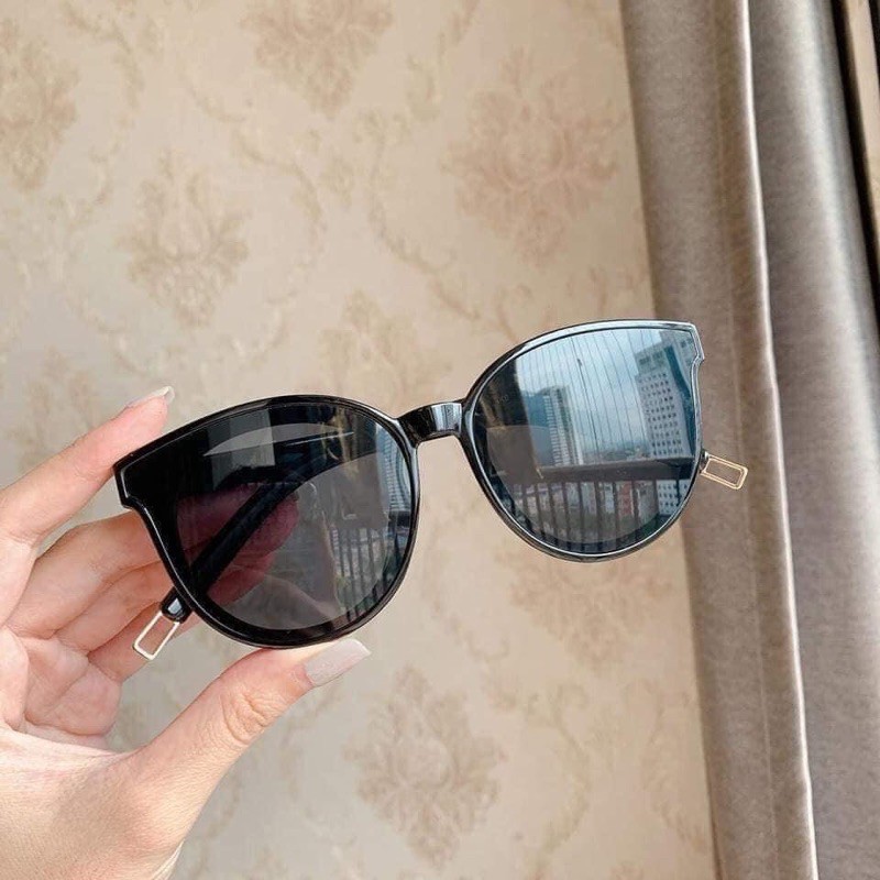 Kính nữ thời trang